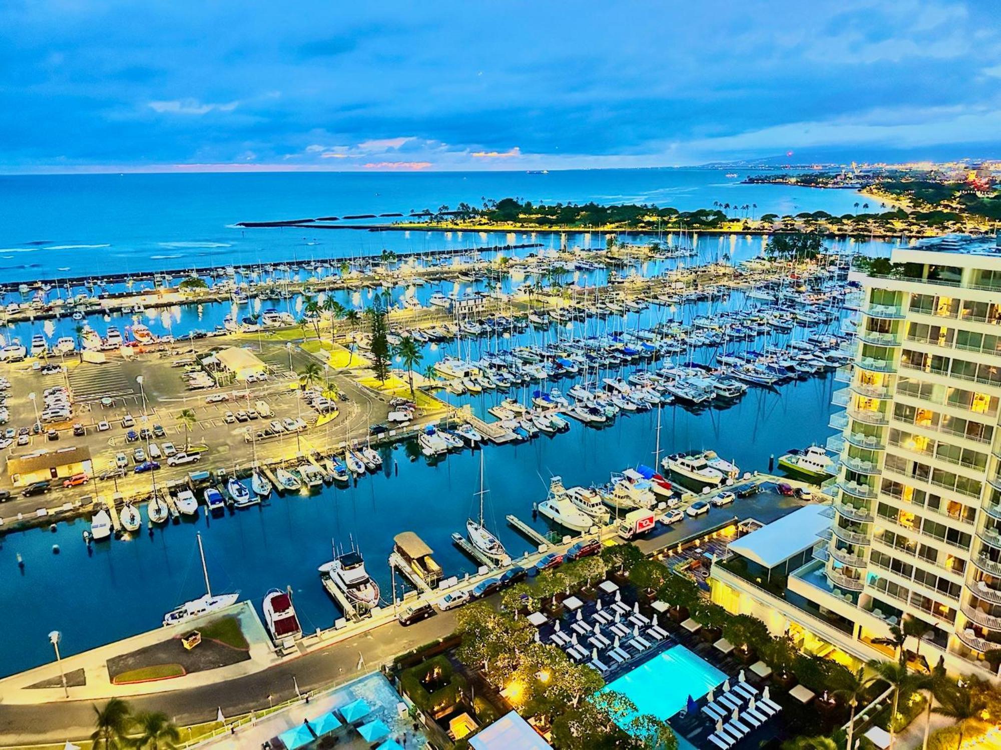 Waikiki Beach Experience! Luxury Oceanview Suite! Honolulu Kültér fotó