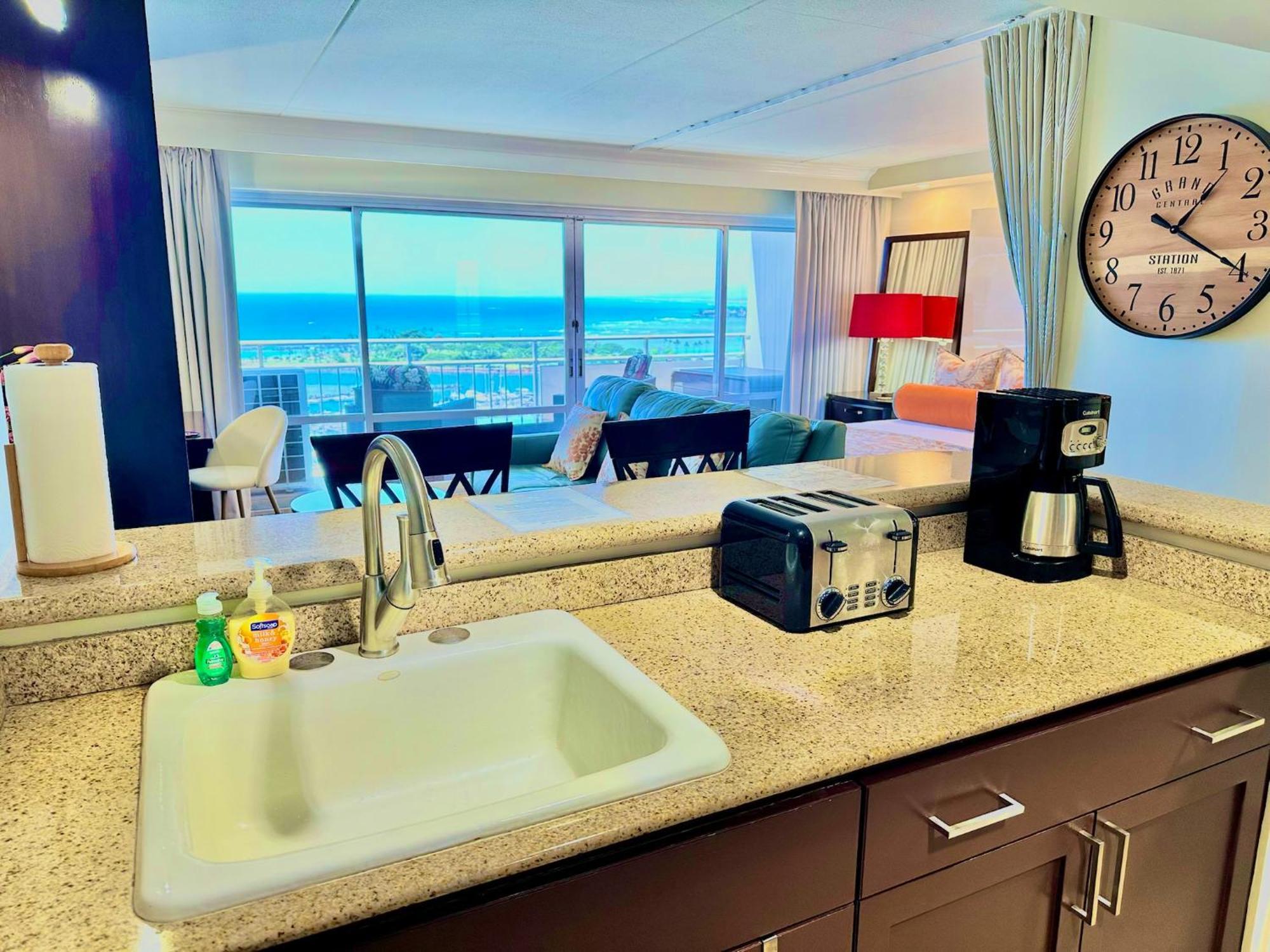 Waikiki Beach Experience! Luxury Oceanview Suite! Honolulu Kültér fotó