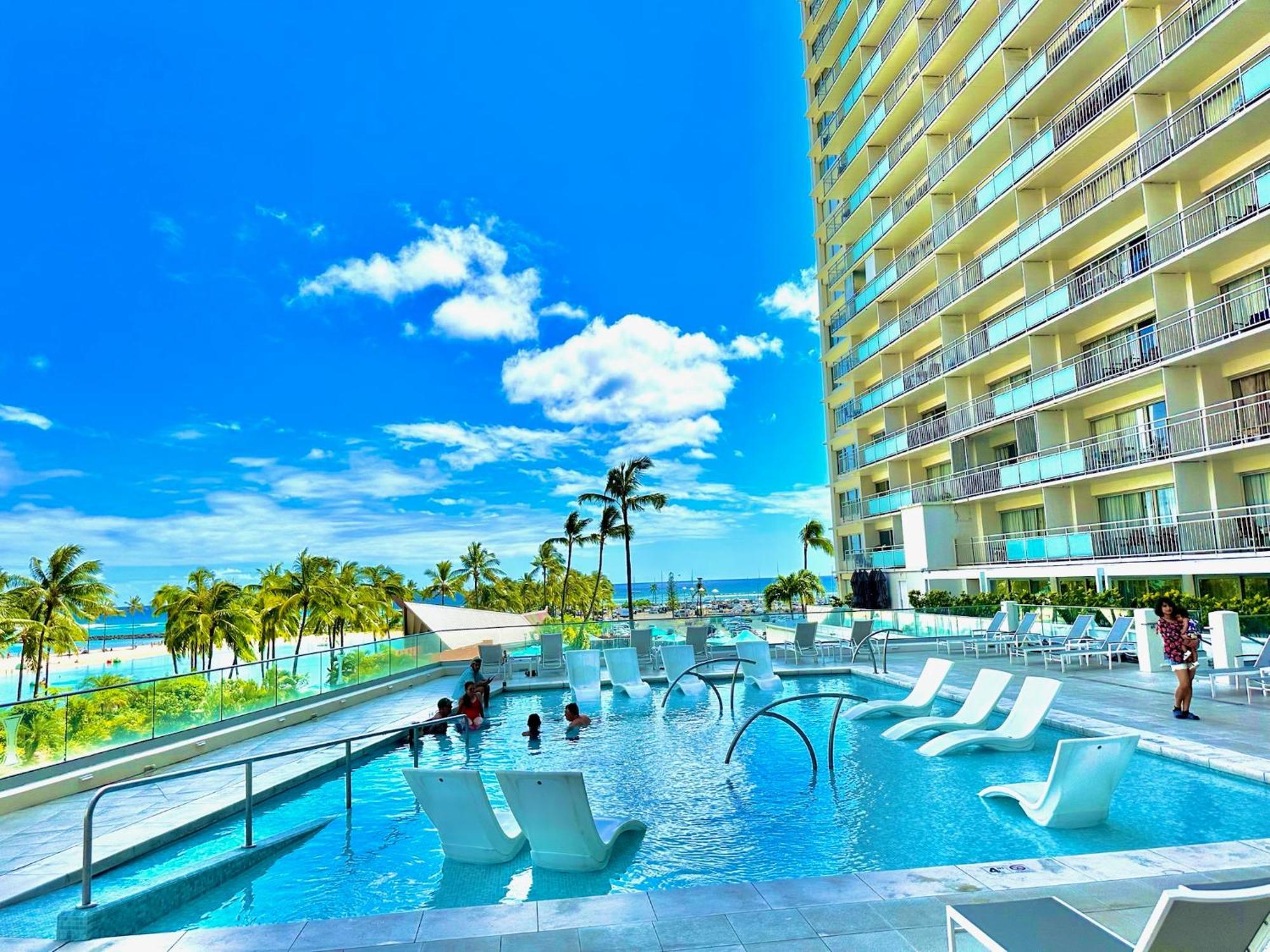 Waikiki Beach Experience! Luxury Oceanview Suite! Honolulu Kültér fotó