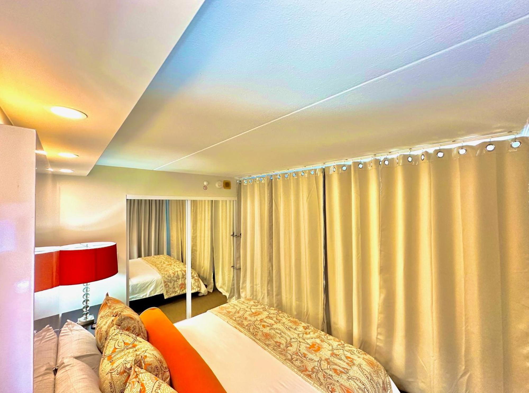 Waikiki Beach Experience! Luxury Oceanview Suite! Honolulu Kültér fotó
